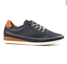 Load image into Gallery viewer, Lunar Penelope leather pumps
