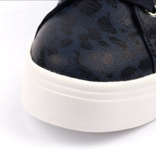 Load image into Gallery viewer, Lunar Charm II Navy Trainer