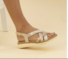 Load image into Gallery viewer, Lunar Roma sandal gold