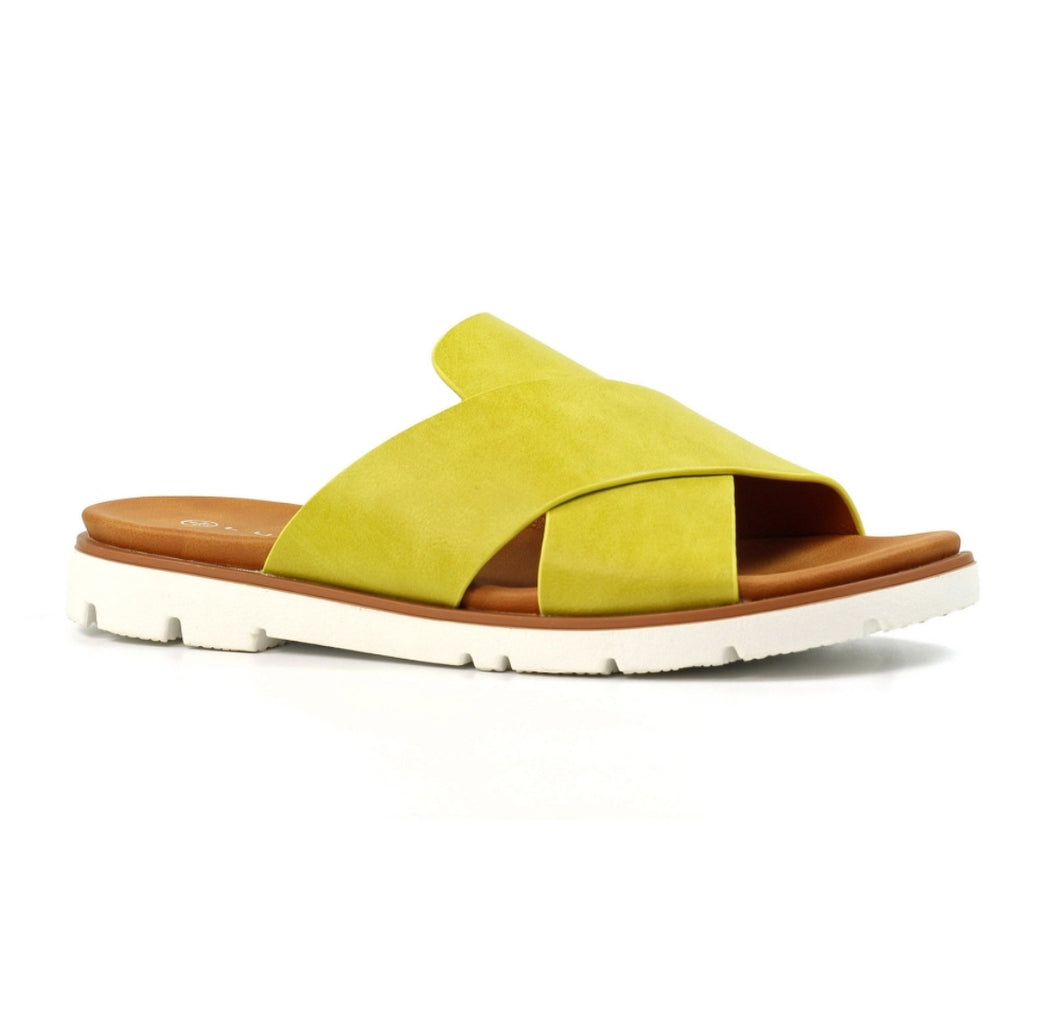 Lunar Chloe mule lime