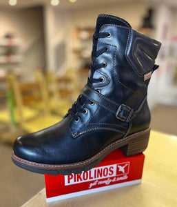 Pikolino black boot