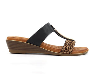 Lunar Paradise Black mule