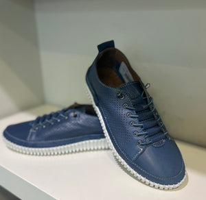 Modella violet , Denim blue