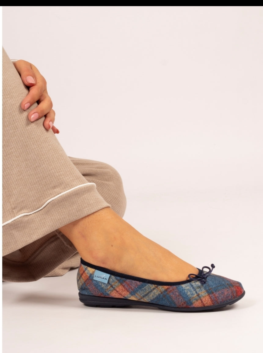 Lunar slippers Brie navy