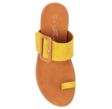Load image into Gallery viewer, Lunar Emily Lime Sandal
