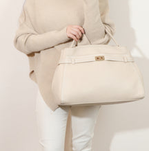 Load image into Gallery viewer, Dolly Handbag
