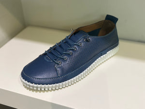 Modella violet , Denim blue