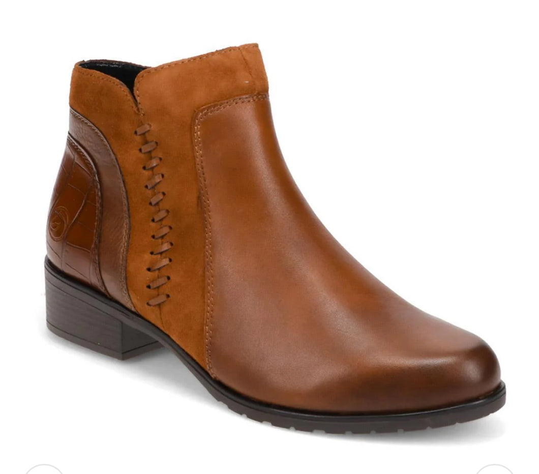 Remonte D6893-22 Tan