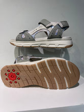 Load image into Gallery viewer, Relife Velcro walking sandal khaki
