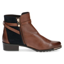 Load image into Gallery viewer, Caprice Tan Leather 25308

