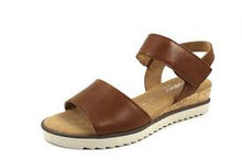 Load image into Gallery viewer, Gabor Wide Fit Raynor Leather Wedge Sandals, Camel
